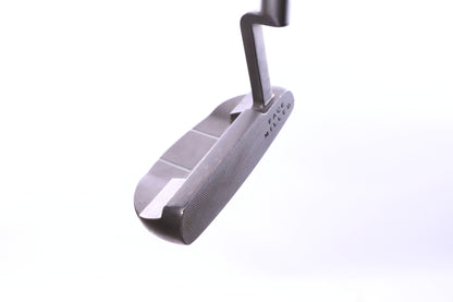 Used Cleveland Classic Collection HB 10 Putter - Right-Handed - 33 in - Mid-mallet