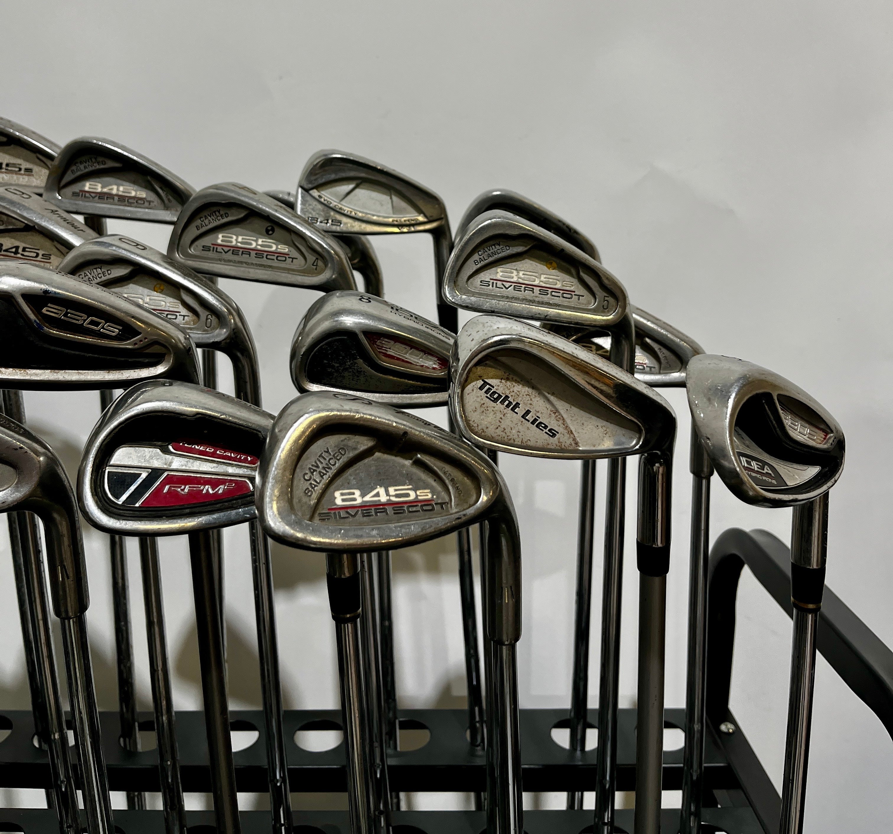 Wholesale Lot of 50 Golf Clubs - Assorted Single Irons and Wedges. Tommy Armour-Next Round
