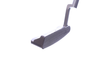 Used Titleist Scotty Cameron 2016 Select Newport Putter - Right-Handed - 35 in - Blade