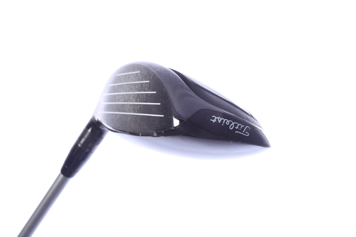 Used Titleist 915 F 3+ Wood - Right-Handed - 13.5 Degrees - Stiff Flex