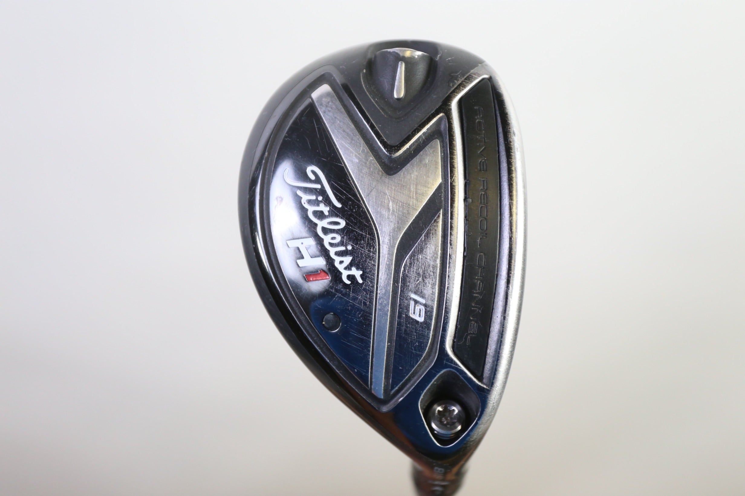 Titleist H1 818 Hybrid *19 Stiff Flex newest Right Handed