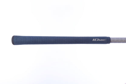 Used Titleist TSi2 Driver - 9 Degrees - Stiff Flex Mitsubishi Tensei AV Blue - Right-Handed