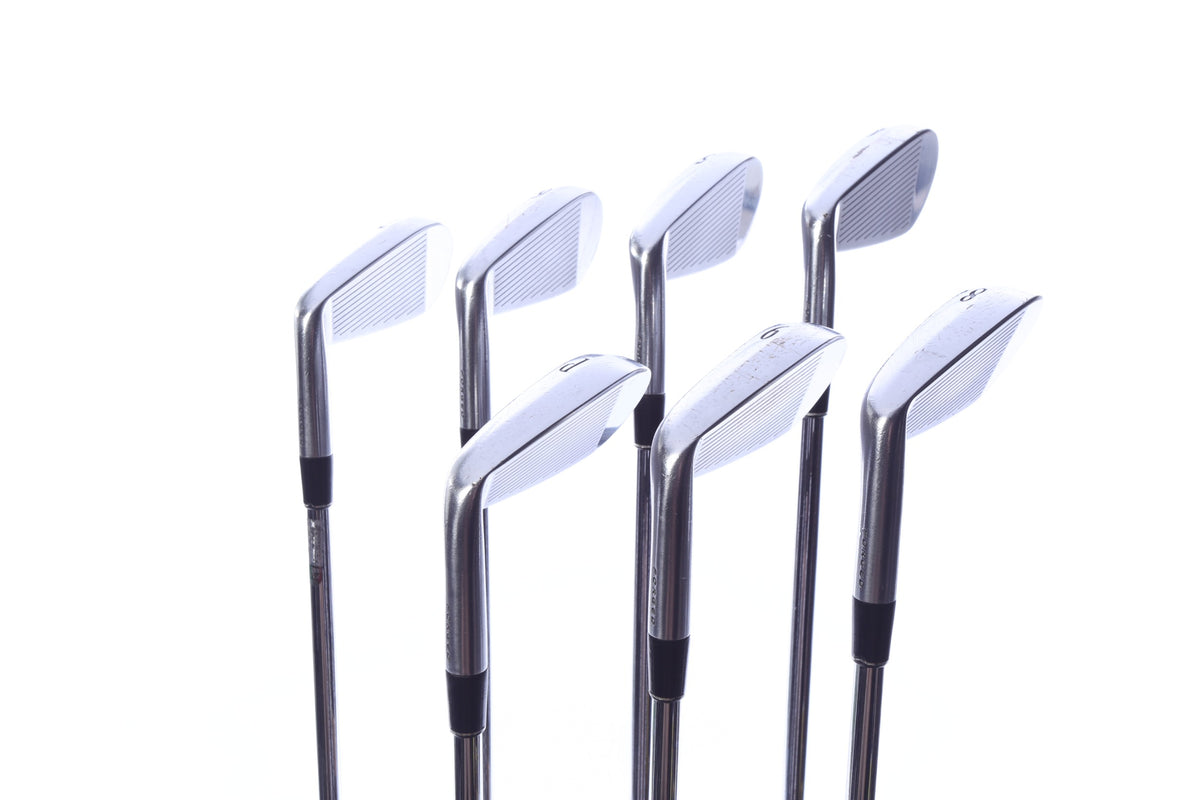 Used Srixon Z 585 Iron Set - Right-Handed - 4-PW - Stiff Flex