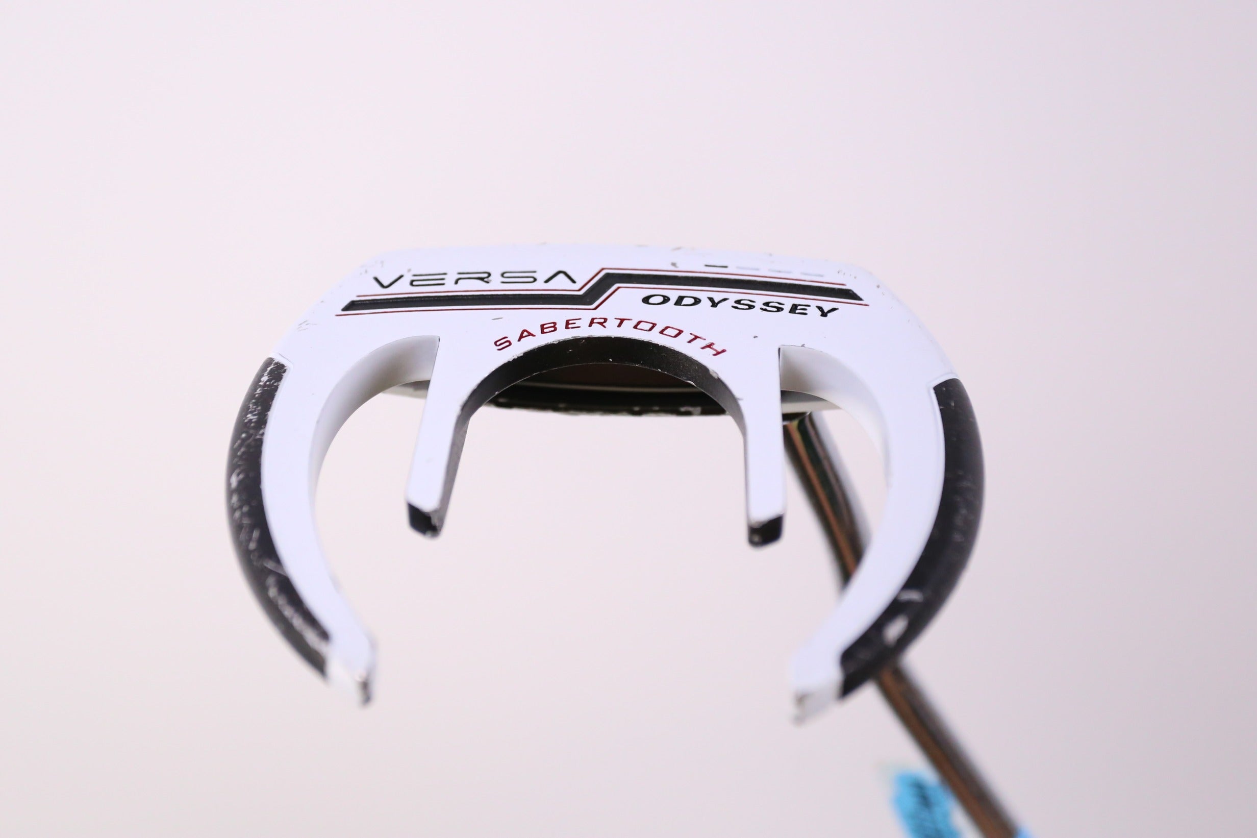 Odyssey top Versa Sabertooth Putter