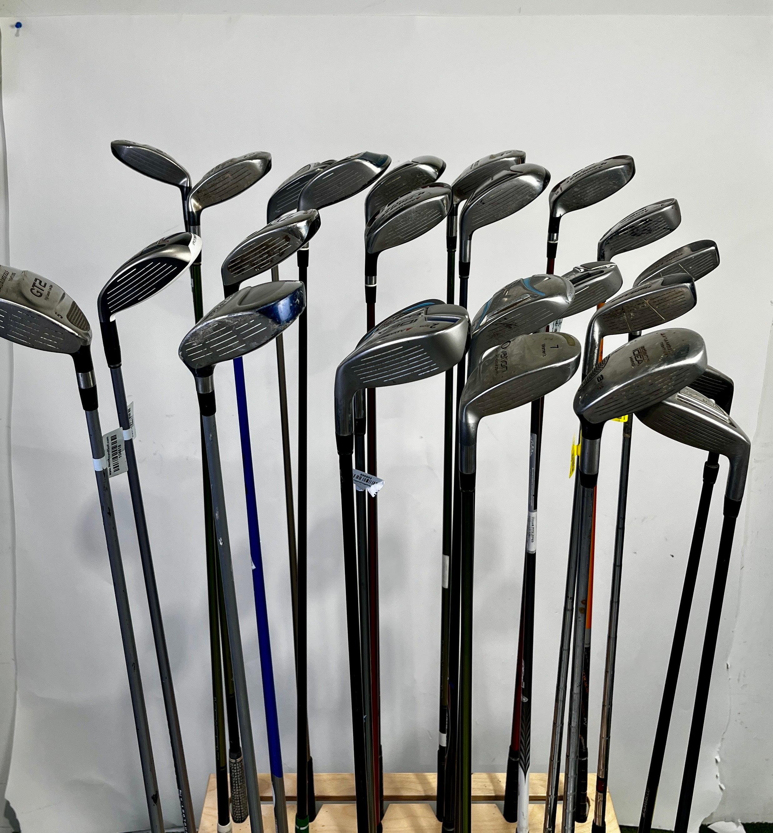 Wholesale Lot of 24 Adams Hybrids and Fairway Woods.-Next Round