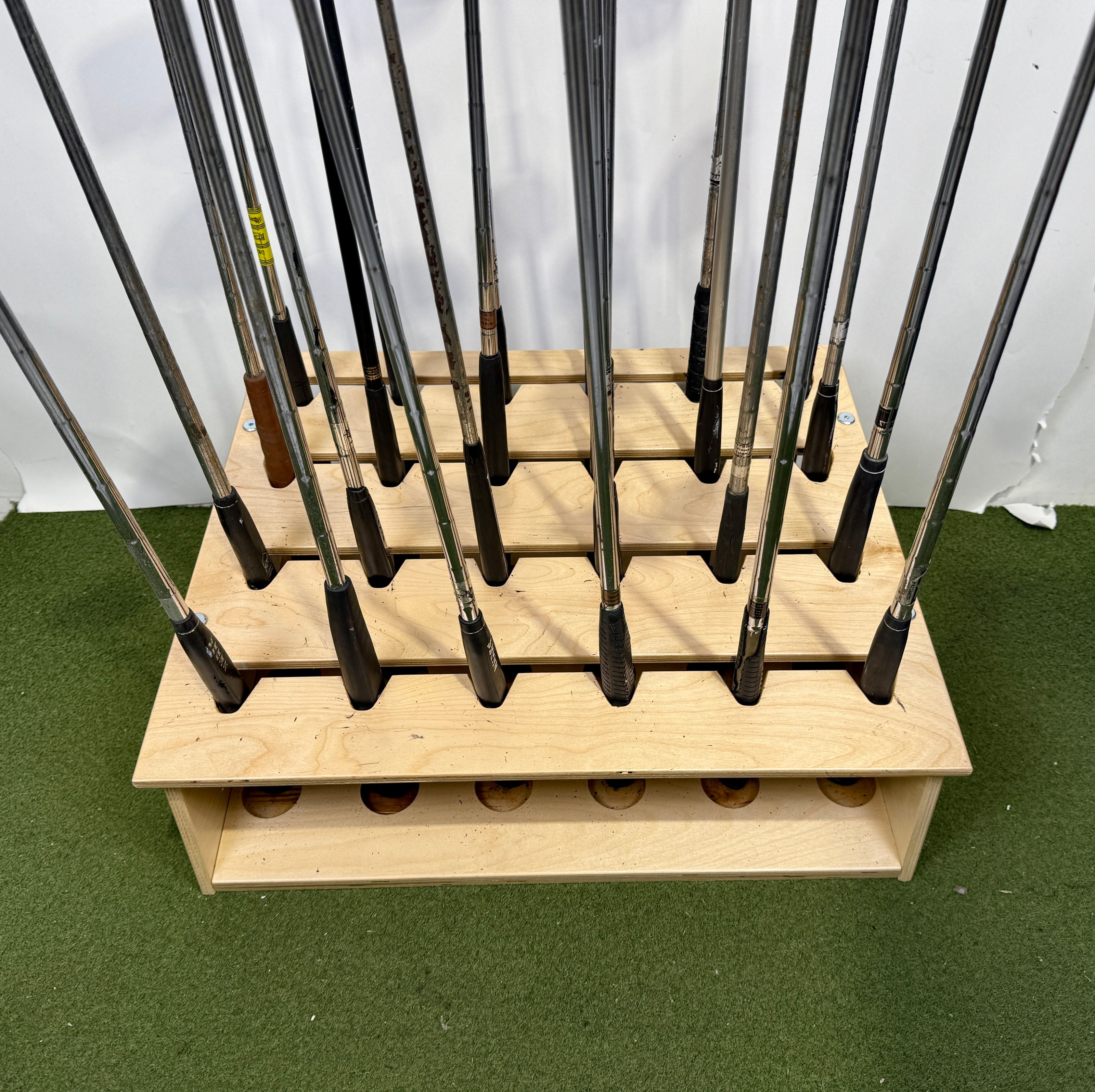 Wholesale Lot of 50 Golf Clubs - Putters Assorted Brands-Next Round