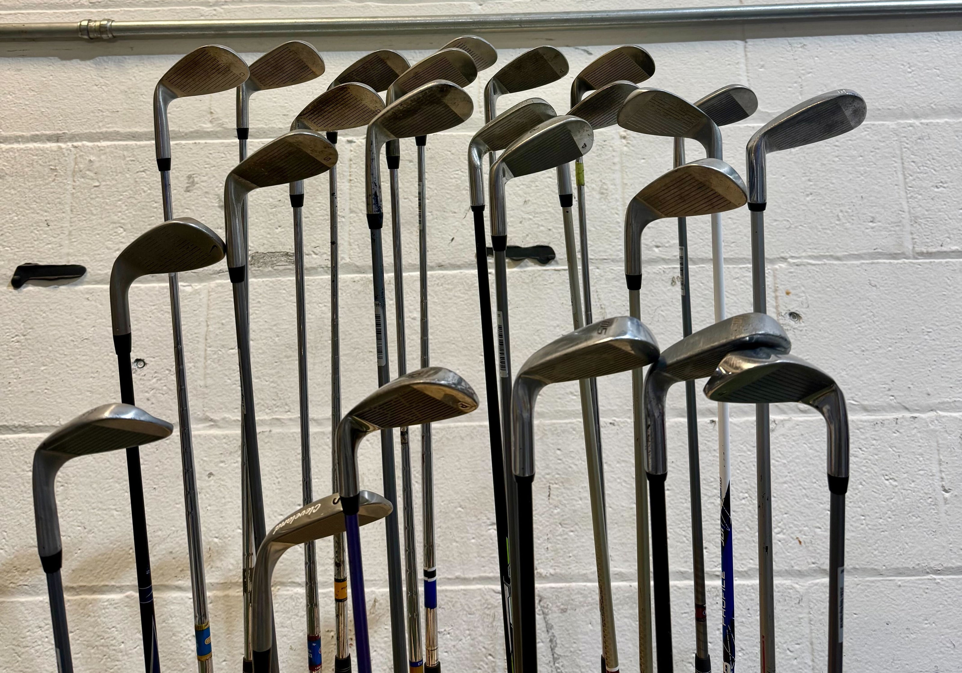 Wholesale Lot of 35 Golf Clubs - Assorted Wedges - Youth Flexes