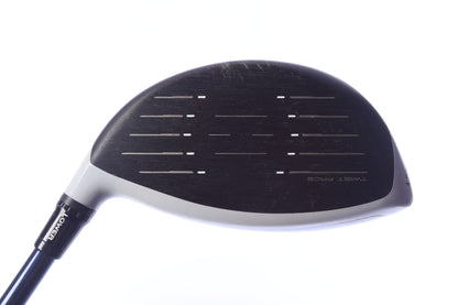 Used TaylorMade SIM2 MAX Driver - 10.5 Degrees - Stiff Flex Fujikura Ventus Blue - Right-Handed