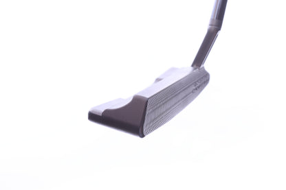Used Titleist Scotty Cameron Super Select Newport 2.5 Plus Putter - Right-Handed - 35 in - Blade