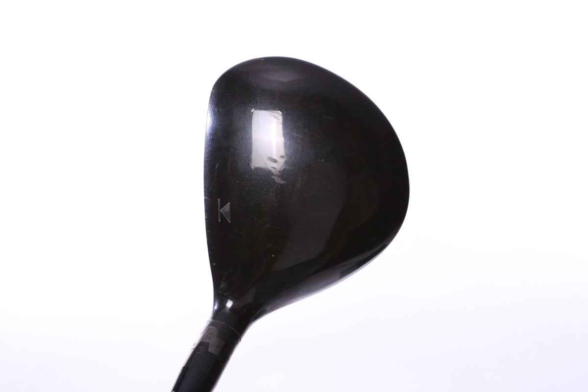 Used Titleist 913F 4-Wood - Right-Handed - 17 Degrees - Regular Flex