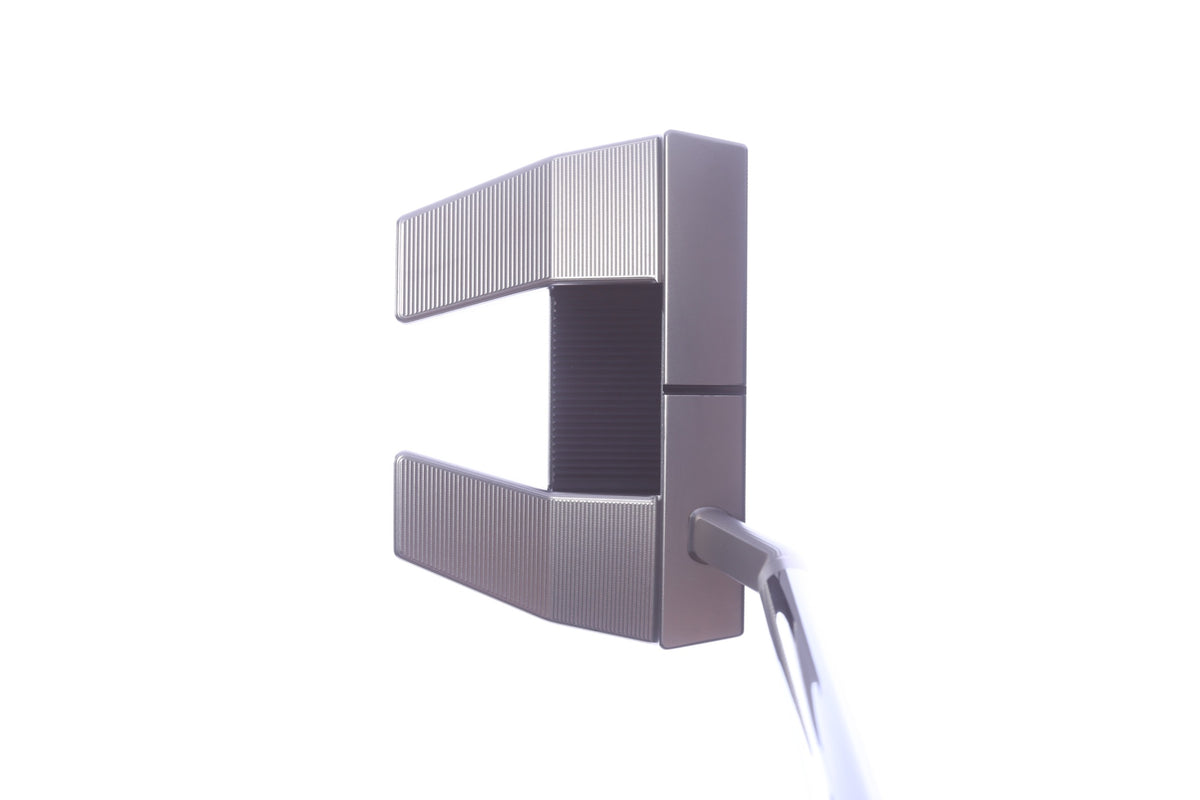 Used Titleist Scotty Cameron 2024 Phantom X 5.5 Putter - Left-Handed - 34 in - Mallet