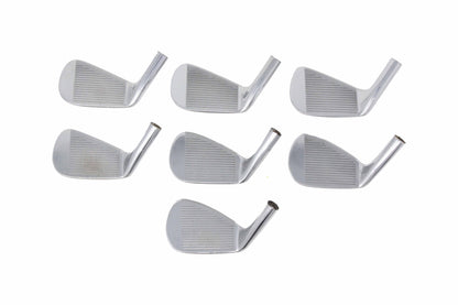Used TaylorMade P7TW Iron Set - Right-Handed - 4-PW - Not Specified Flex-Next Round