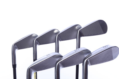 Used Mizuno JPX 825 Pro Iron Set - Right-Handed - 4-PW - Regular Flex