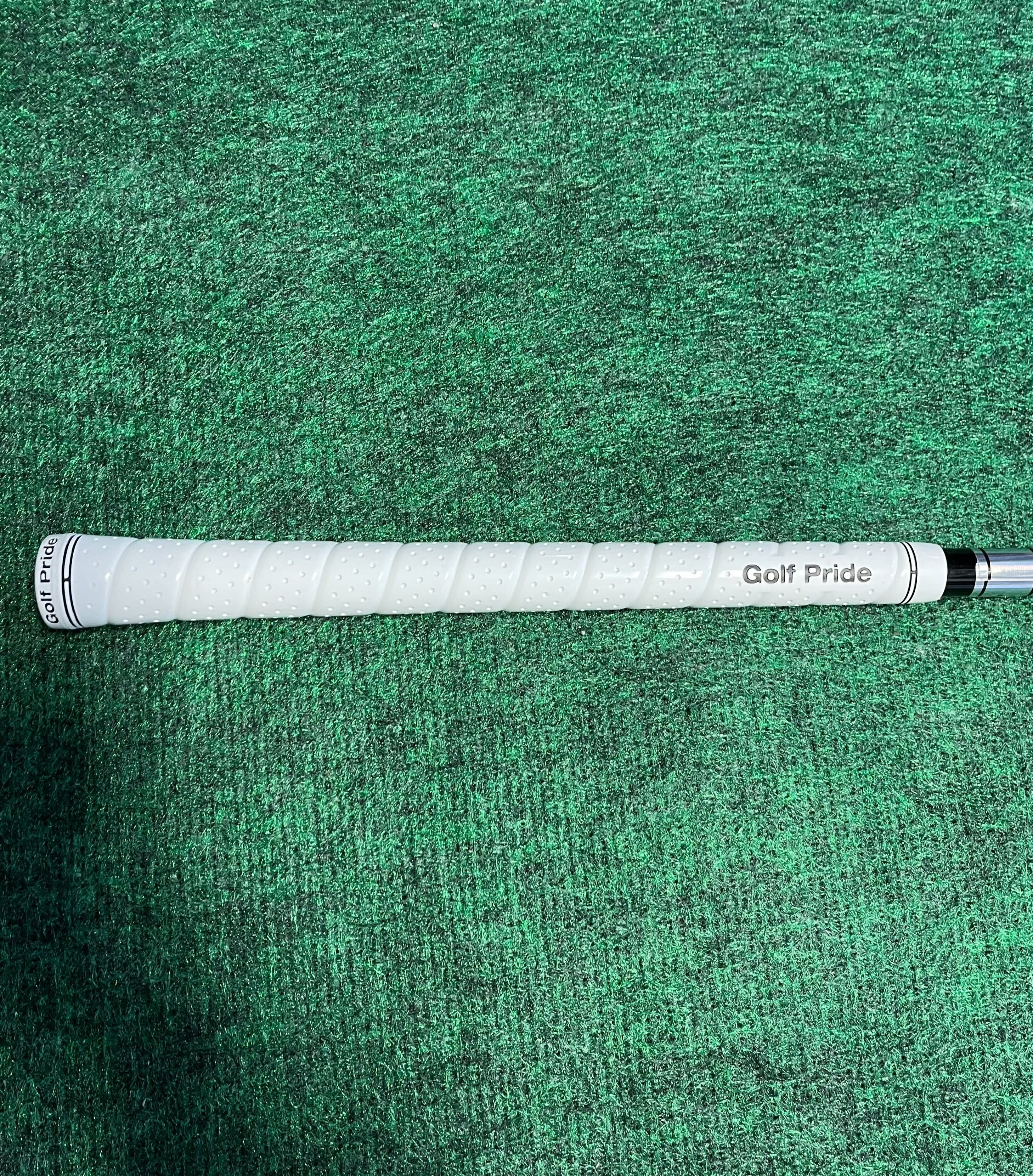 Fujikura Ventus TR Velocore Red Driver Shaft - Regular Flex - 44.5 in-Next Round