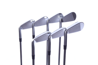 Used Srixon ZXi5 Iron Set - Right-Handed - 4-PW - Stiff Flex