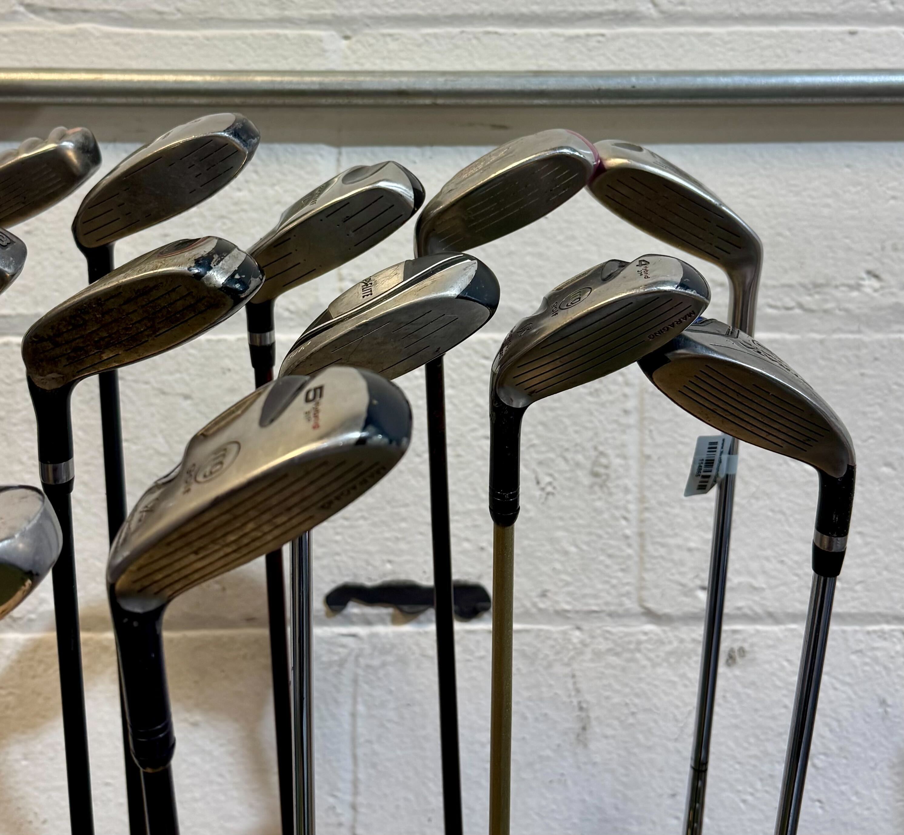 Wholesale Lot of 35 Golf Clubs - Assorted Hybrids