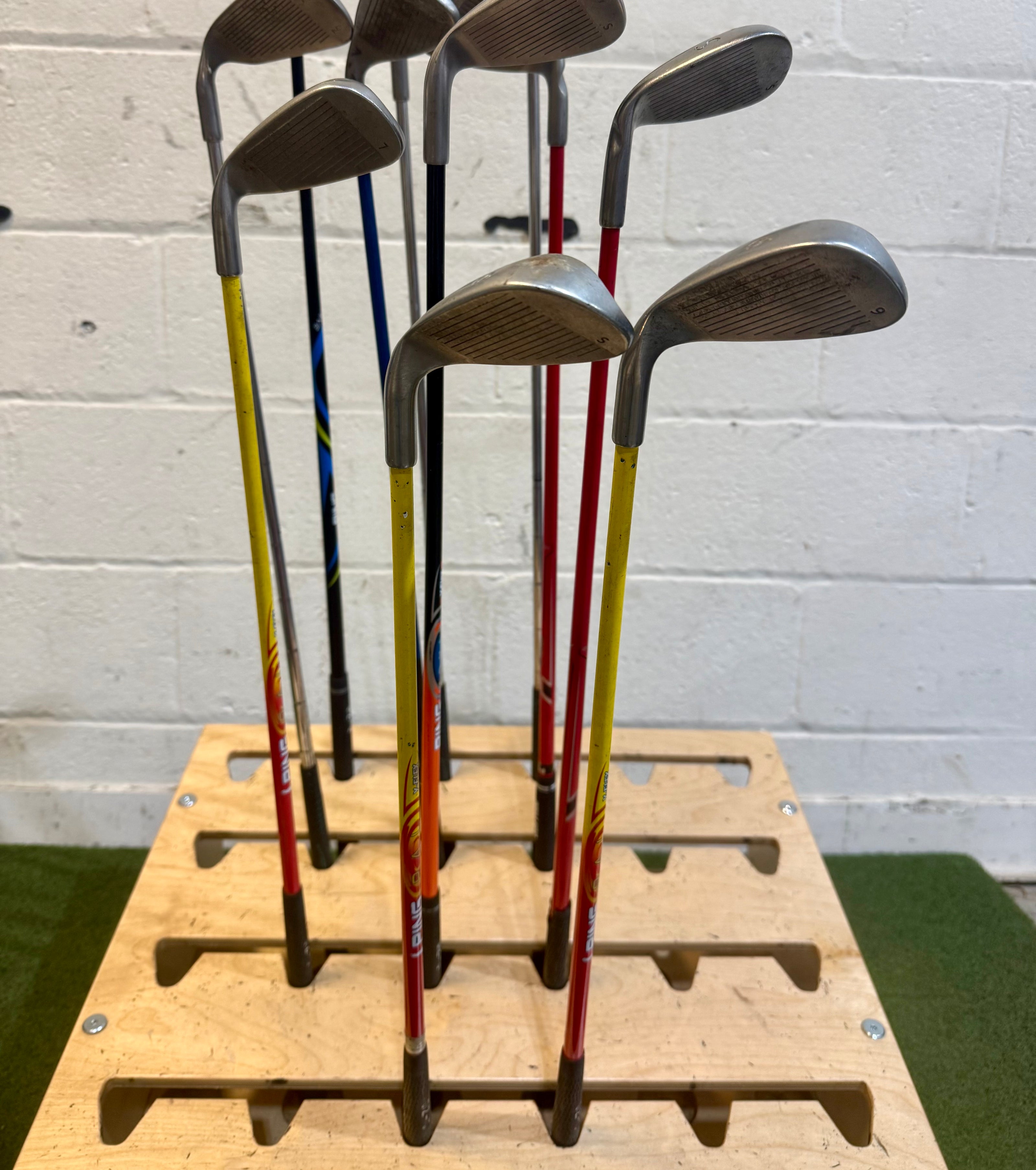 Wholesale Lot of 35 Ping Golf Clubs - Youth Flexes