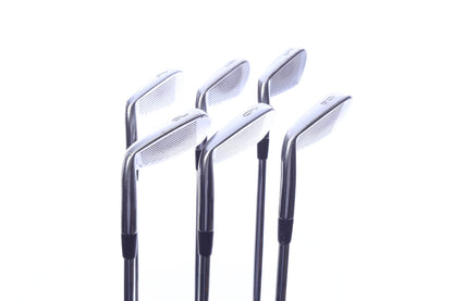 Used Titleist 712 AP2 Iron Set - Right-Handed - 5-PW - Regular Flex