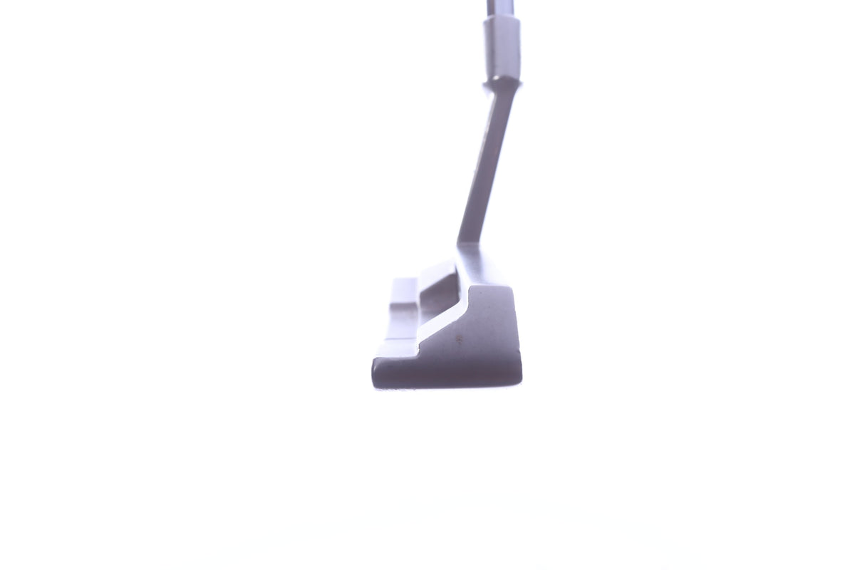 Used Cleveland 2009 Classic 4.5 Putter - Right-Handed - 34 in - Blade-Next Round