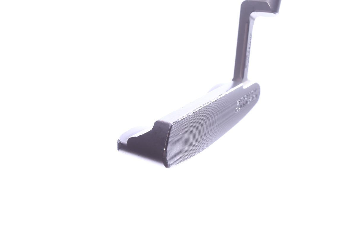 Used Titleist Scotty Cameron Special Select Newport Putter - Right-Handed - 34 in - Blade