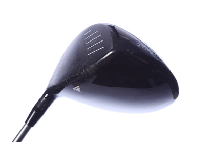 Used Titleist 915 D2 Driver - 10.5 Degrees - Regular Flex Mitsubishi Diamana - Right-Handed