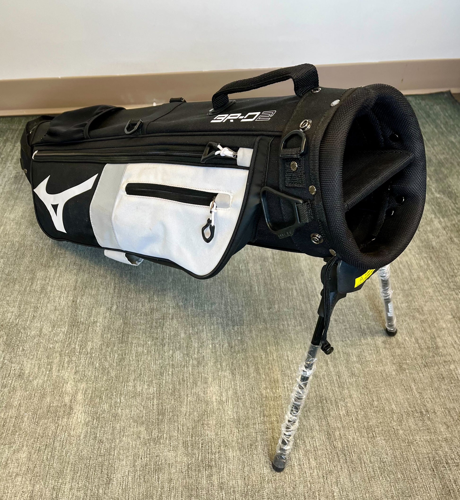 Mizuno BR-D2 Carry Sunday Golf Bag 2 Dividers/3 pockets with Strap-Next Round