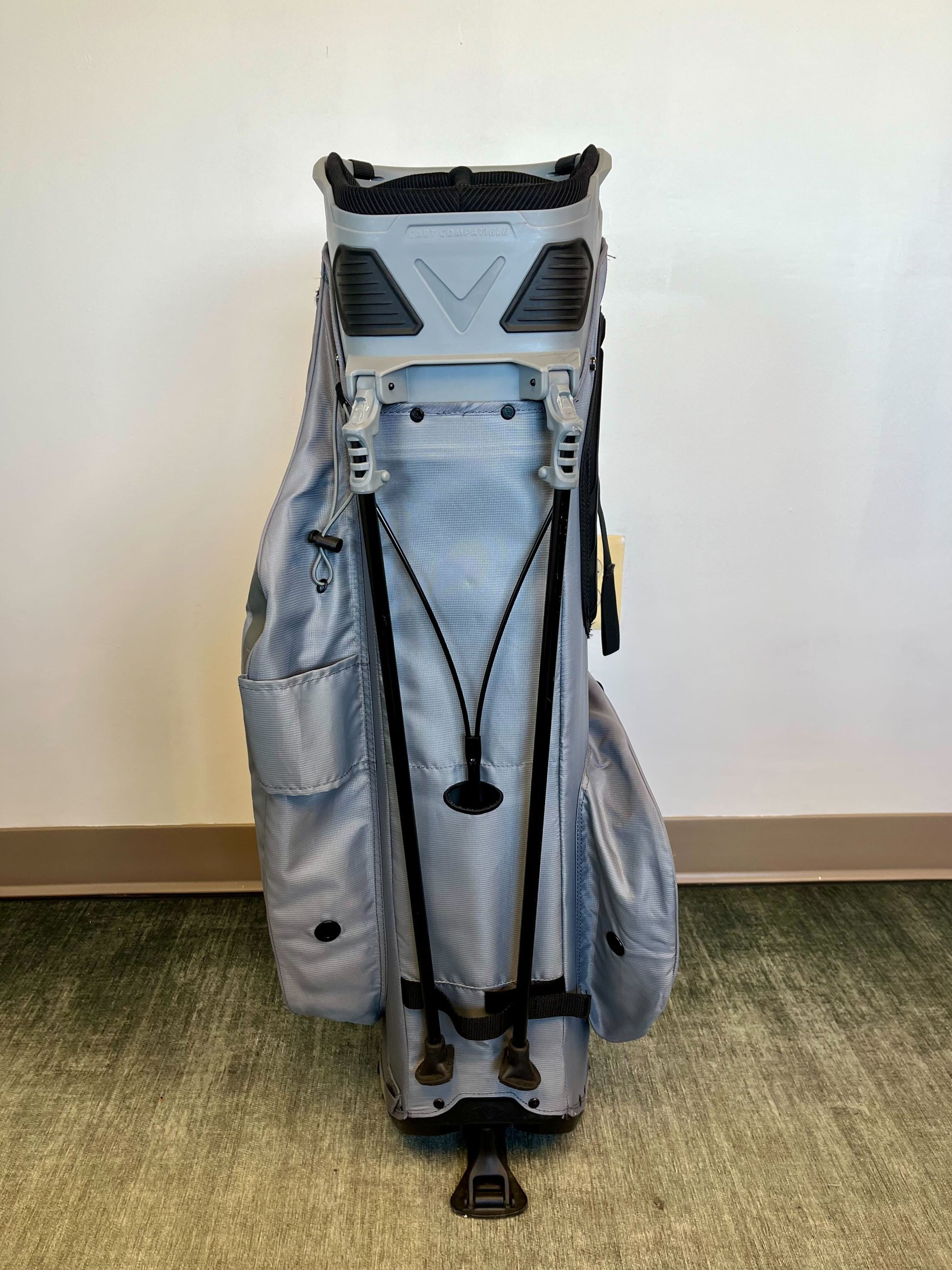 Callaway Fairway + Stand Bag 4 Dividers/5 Pockets with Strap and Rain Cover-Next Round