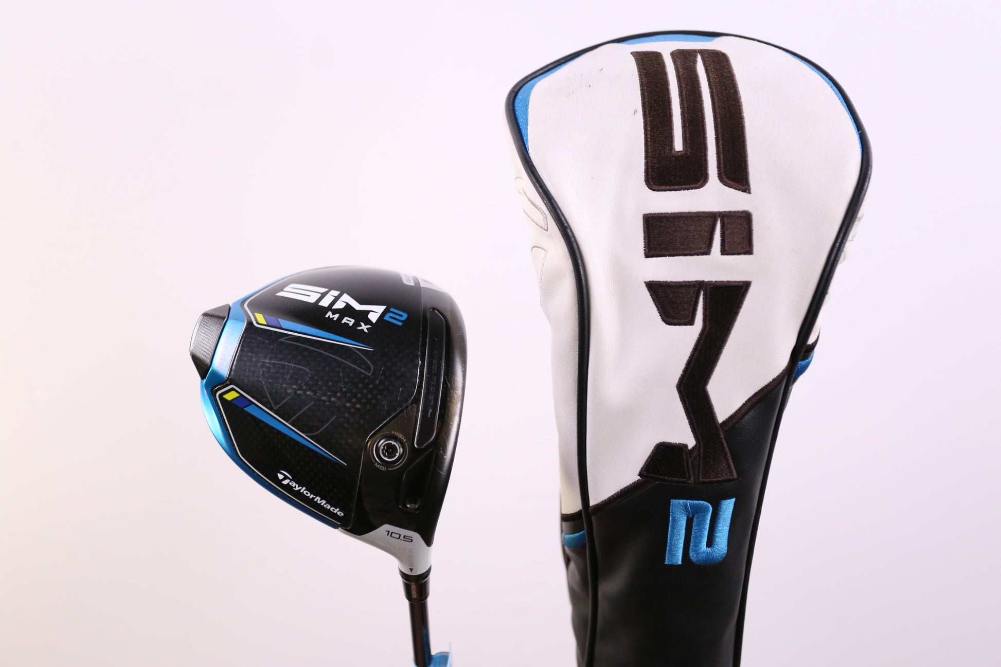 TaylorMade SIM 2 MAX 10.5* Driver RH 46 in Graphite Shaft Regular 