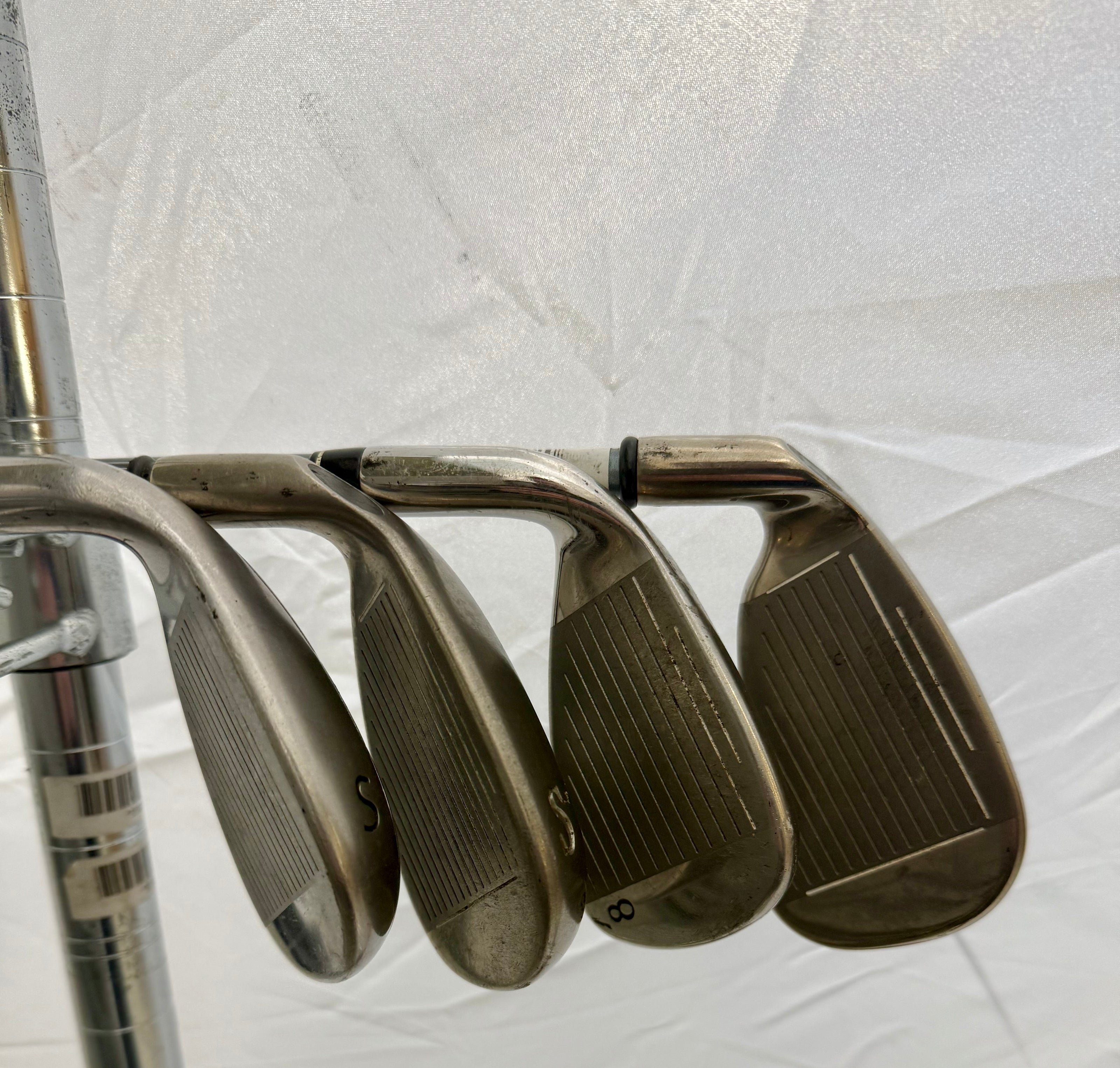 Wholesale Lot 40 Golf Clubs - Callaway Assorted Irons-Next Round