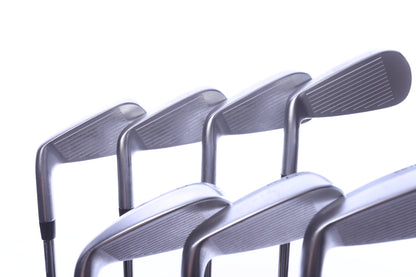 Used Cleveland Launcher XL Iron Set - Right-Handed - 4-PW - Stiff Flex