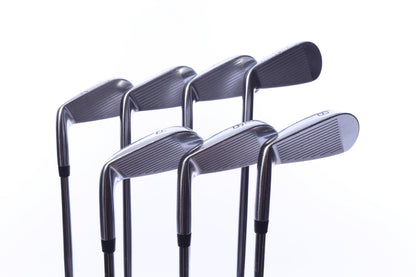 Used Mizuno JPX 825 Pro Iron Set - Right-Handed - 4-PW - Stiff Flex