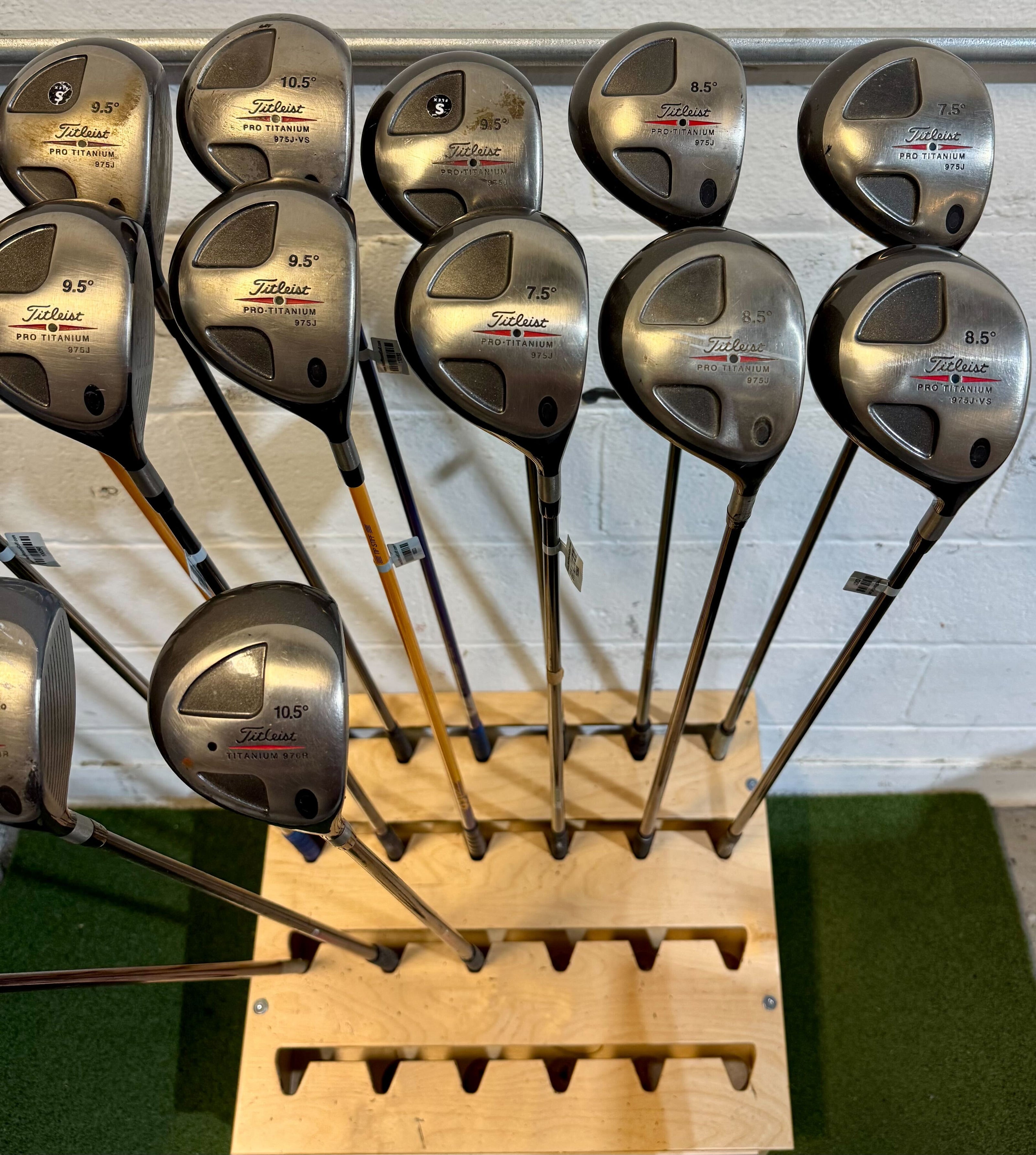 Wholesale Lot of 15 Golf Clubs - Titleist Drivers