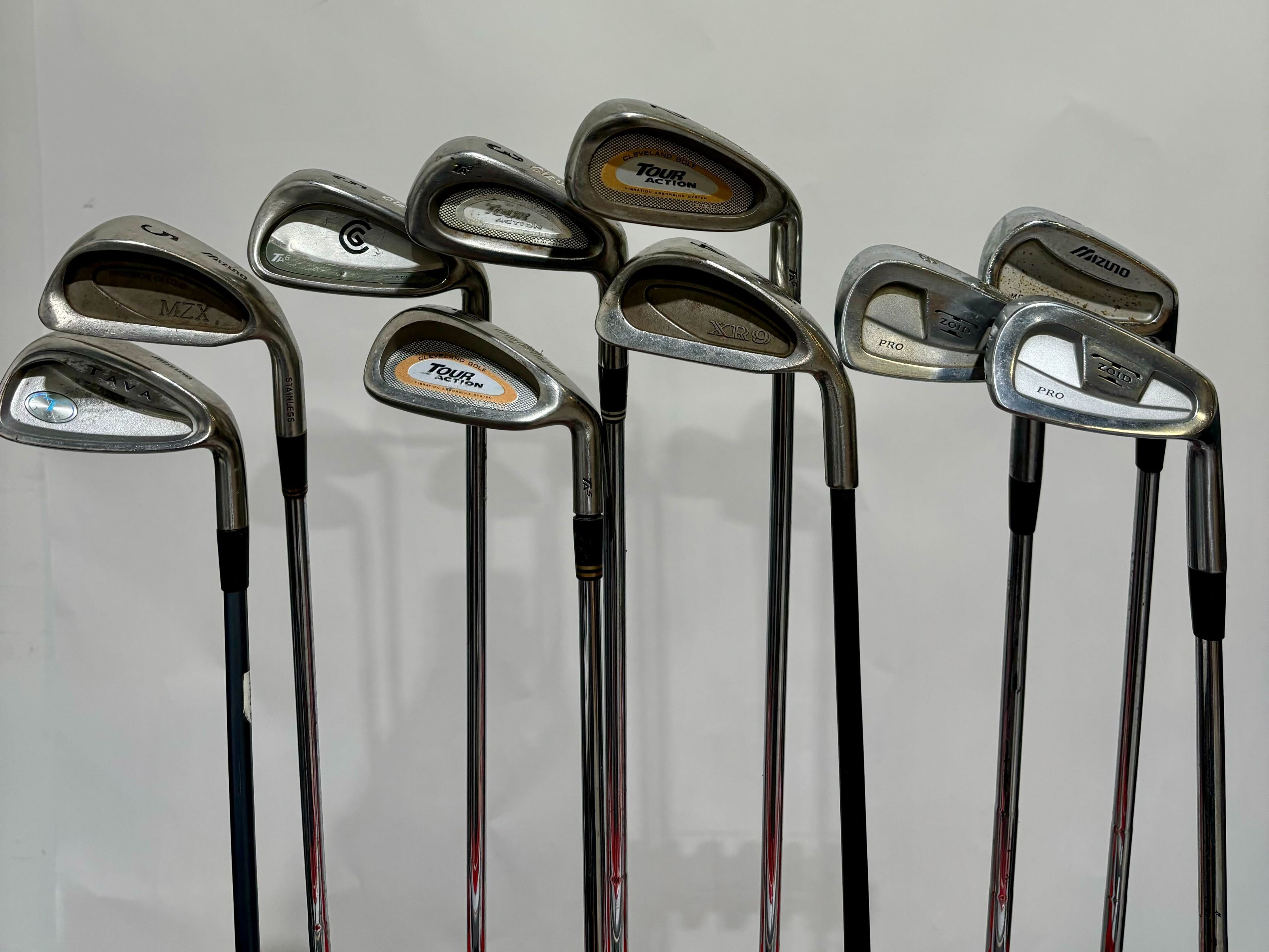 Wholesale Lot of 40 Golf Clubs - Assorted Irons-Next Round