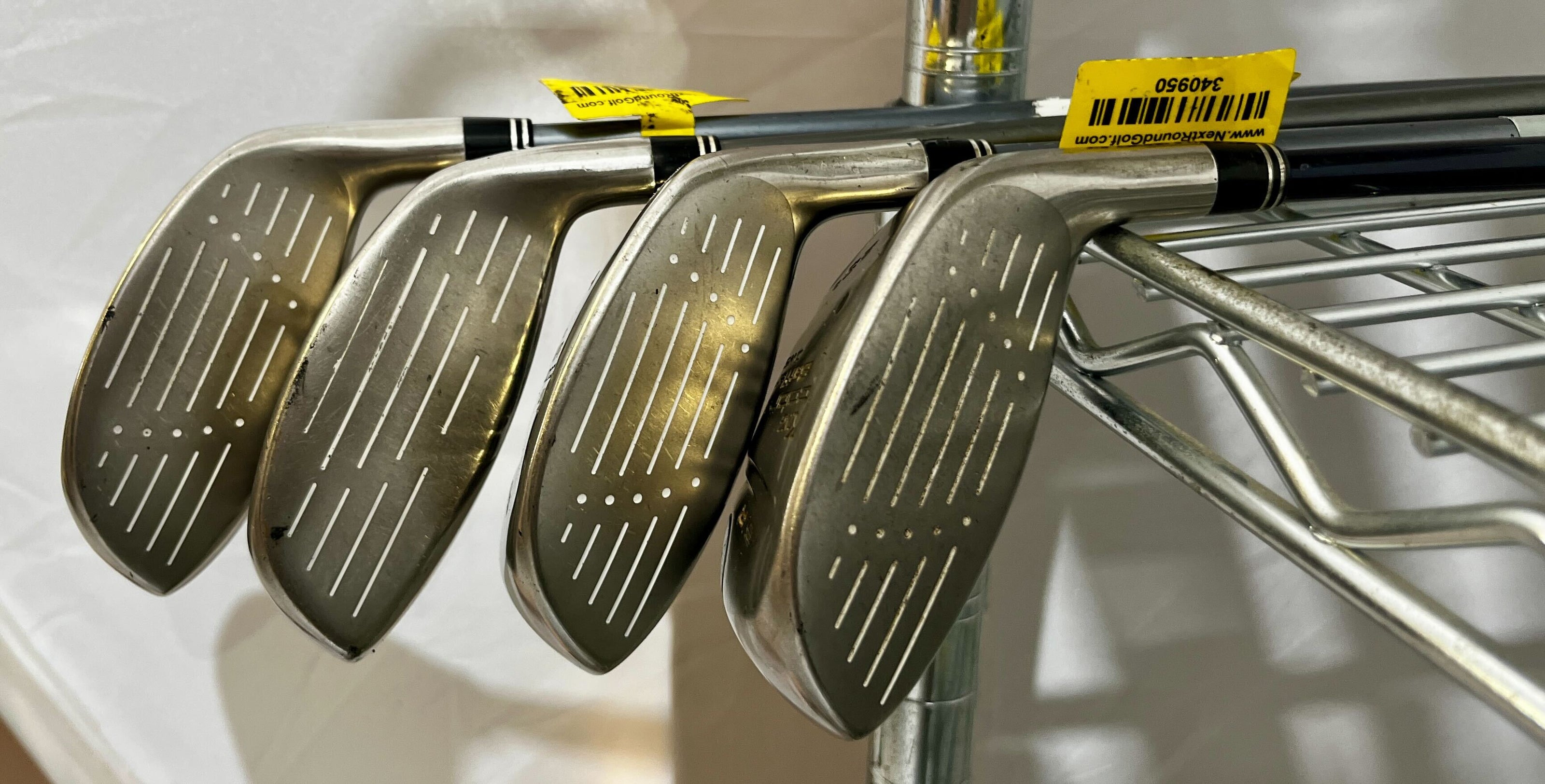 Wholesale Lot of 30 Golf Clubs - Cobra Baffler Hybrids-Next Round