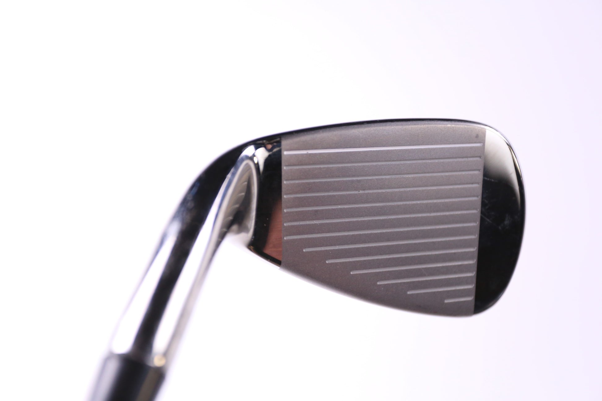 Used Wilson Staff Launch Pad Pitching Wedge - Right-Handed - 44 Degrees - Regular Flex-Next Round