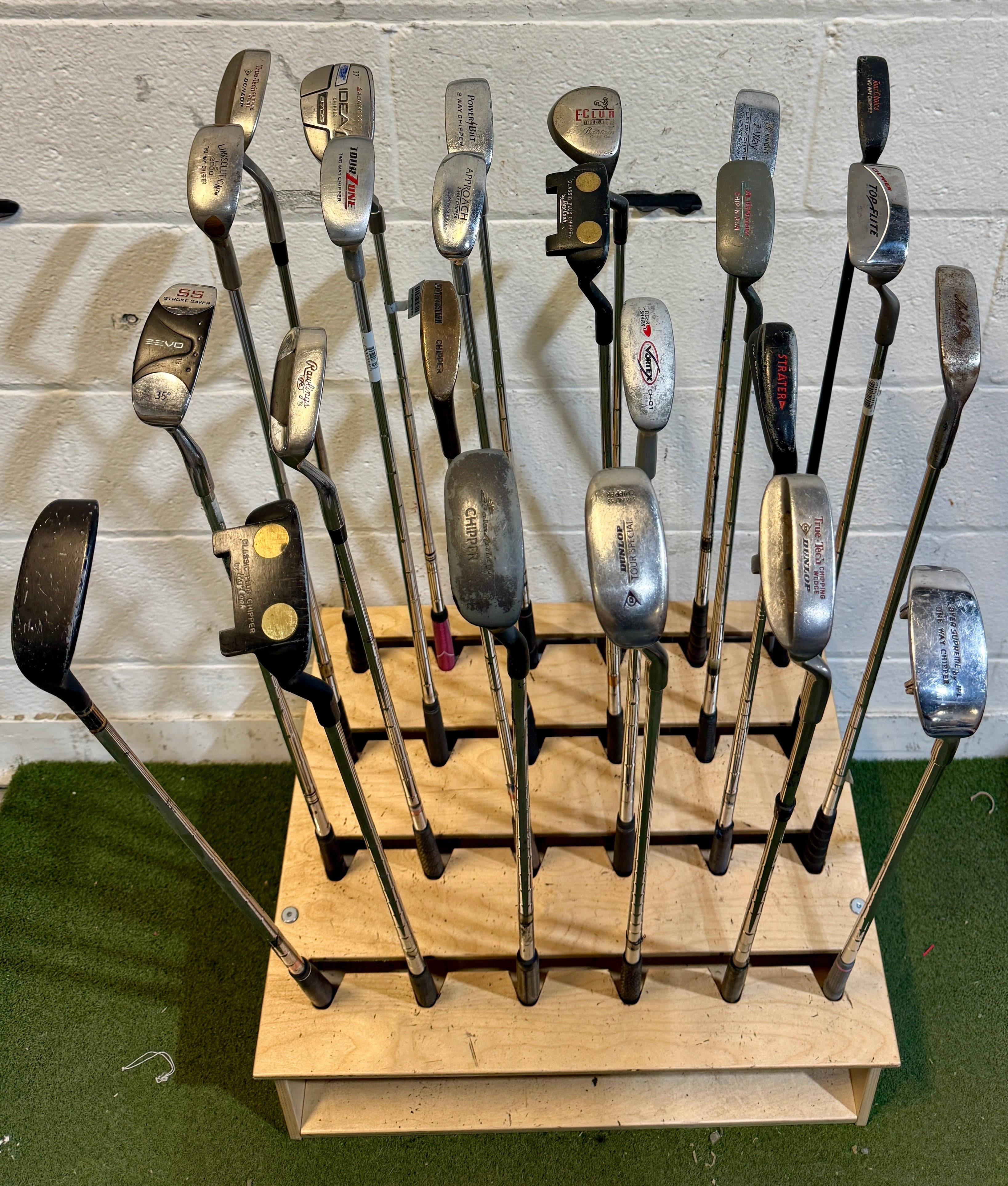 Wholesale Lot of 45 Golf Clubs - Assorted Wedges-Next Round