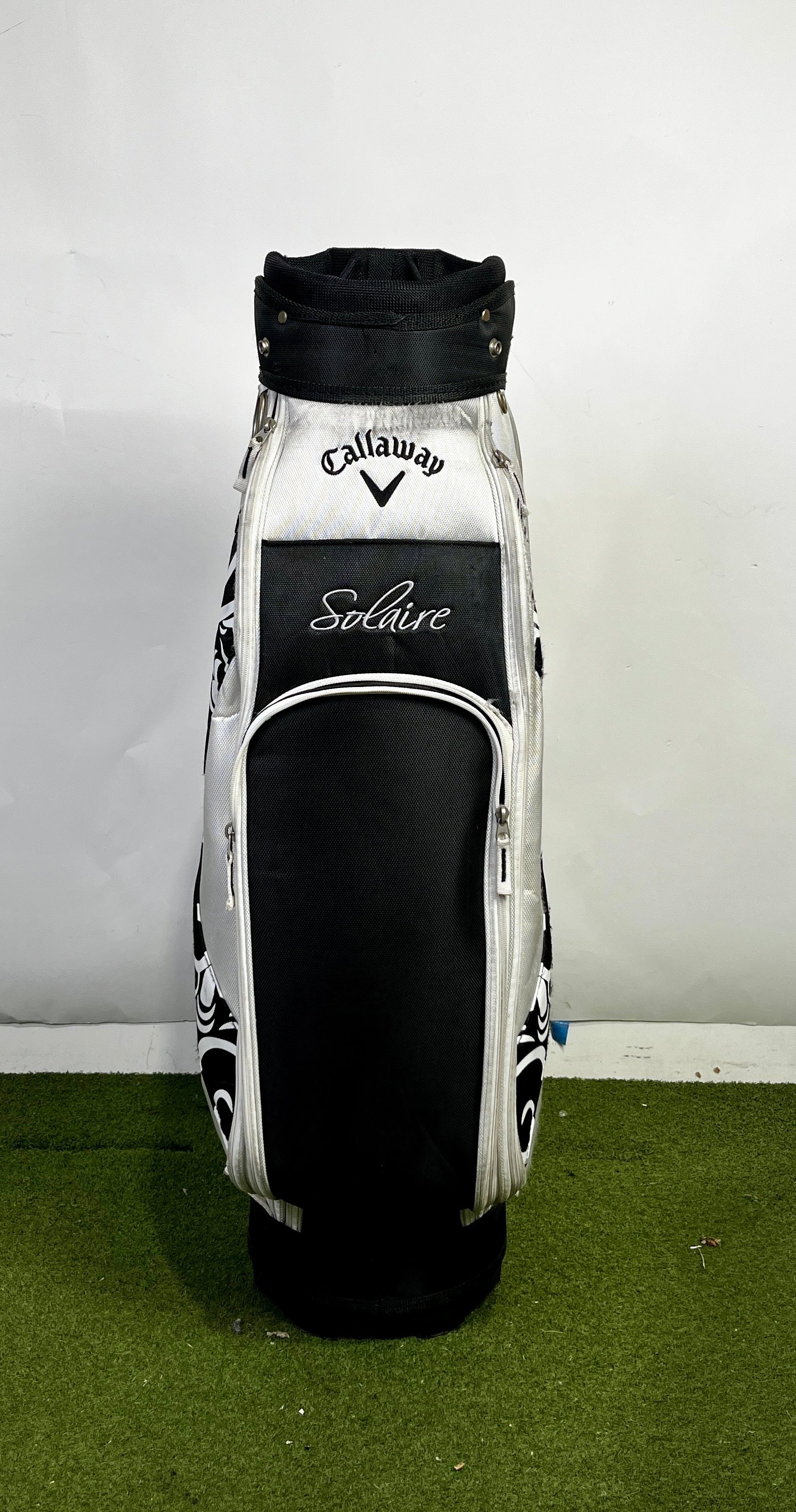 Callaway Solaire Staff Bag - 9 Dividers 5 Pockets- Black and White-Next Round