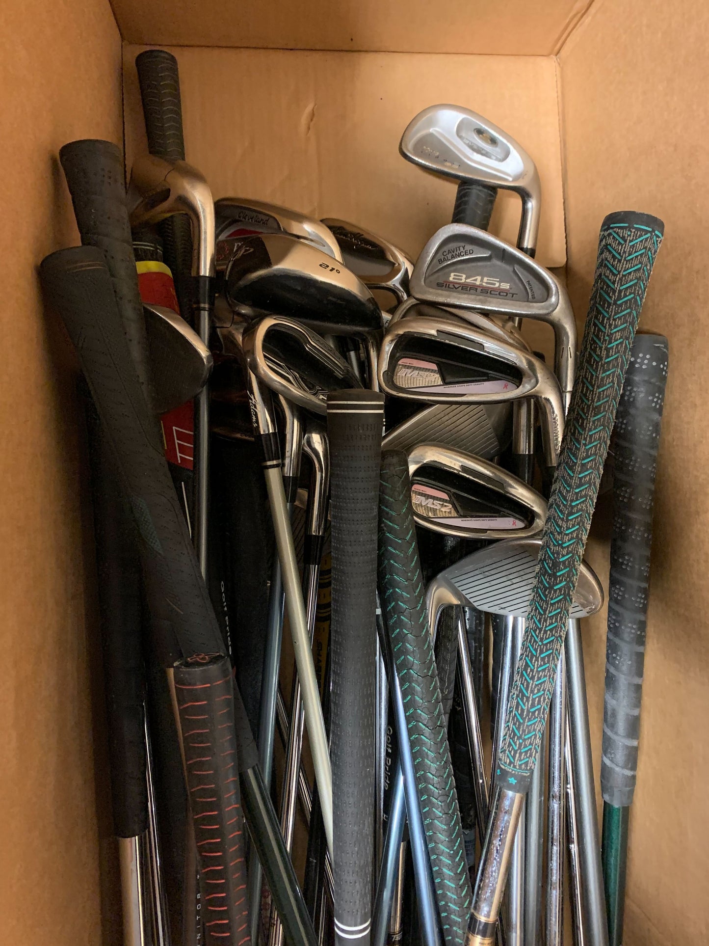 Wholesale Lot of 50 Single Irons-Next Round