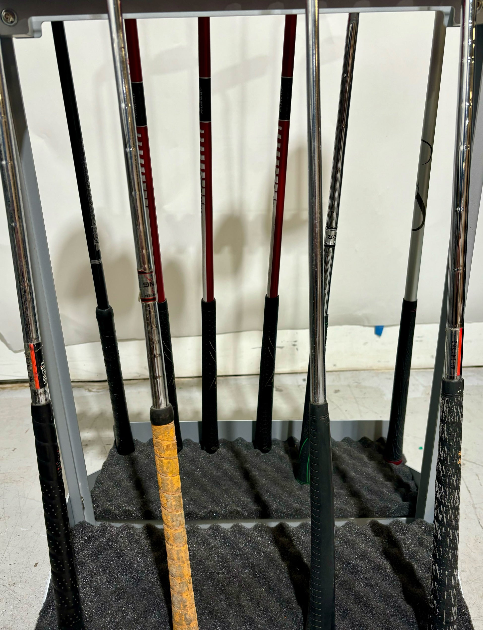 Wholesale Lot of 30 Golf Clubs - Assorted Golf Clubs-Next Round