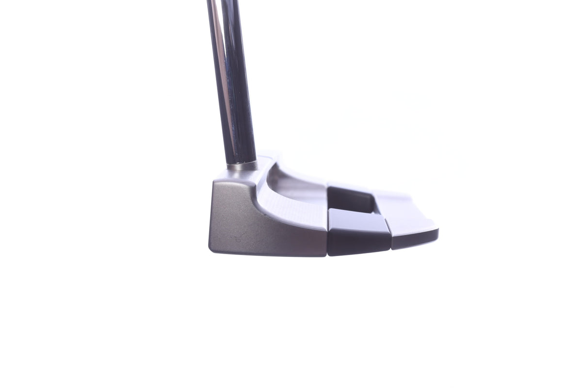 Used Titleist Scotty Cameron 2025 Studio Style Fastback Putter - Right-Handed - 38 in - Mallet-Next Round