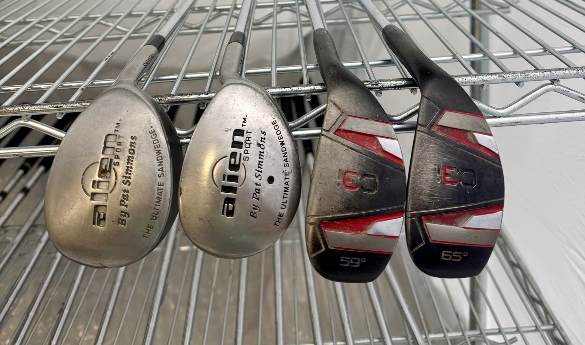 Wholesale Lot of 50 Golf Clubs -Assorted Wedges-Next Round