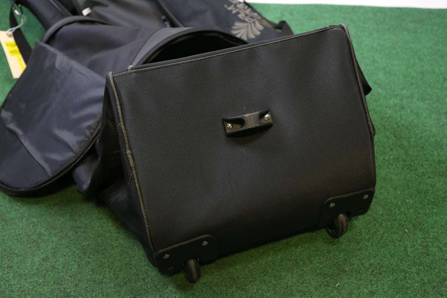 Palm Springs Wheeled Golf Travel Case-Next Round