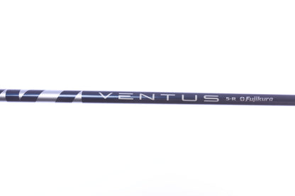 Used TaylorMade SIM2 MAX Driver - 10.5 Degrees - Regular Flex Fujikura Ventus Blue 5 - Right-Handed