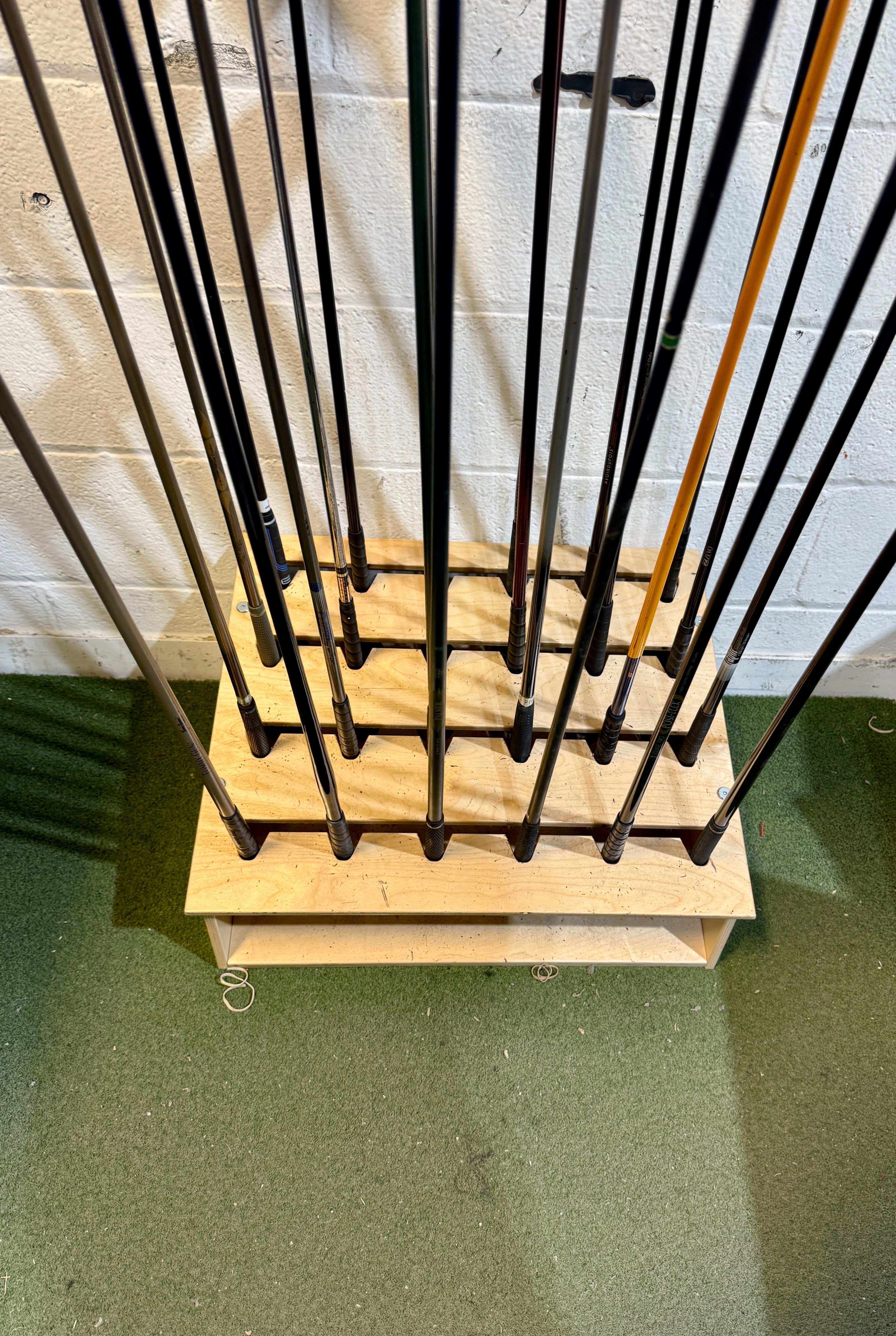 Wholesale Lot of 30 Golf Clubs - Assorted Drivers - Various Lofts/Lengths/Flexes