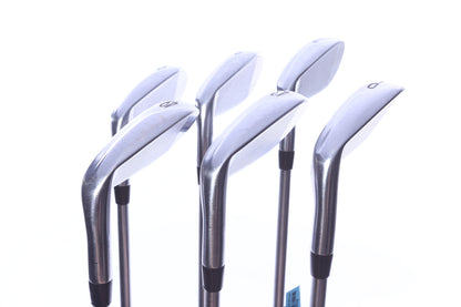 Used Titleist T400 Iron Set - Right-Handed - 7-PW, GW, AW - Regular Flex