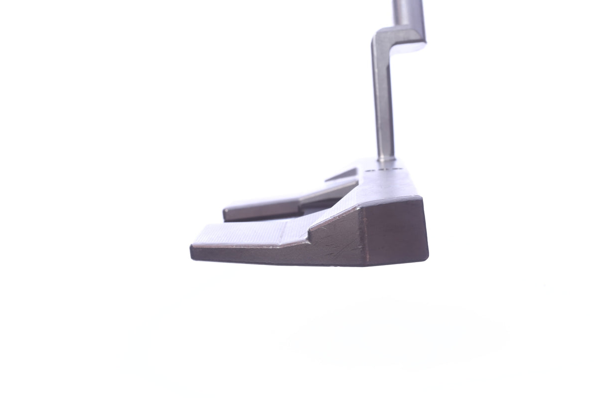 Used Titleist Scotty Cameron Phantom 5.2 Putter - Right-Handed - 35 in - Mallet