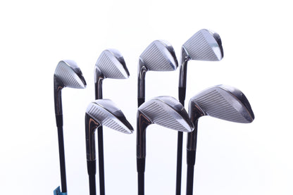 Used TaylorMade P7TW Iron Set - Right-Handed - 4-PW - Seniors Flex