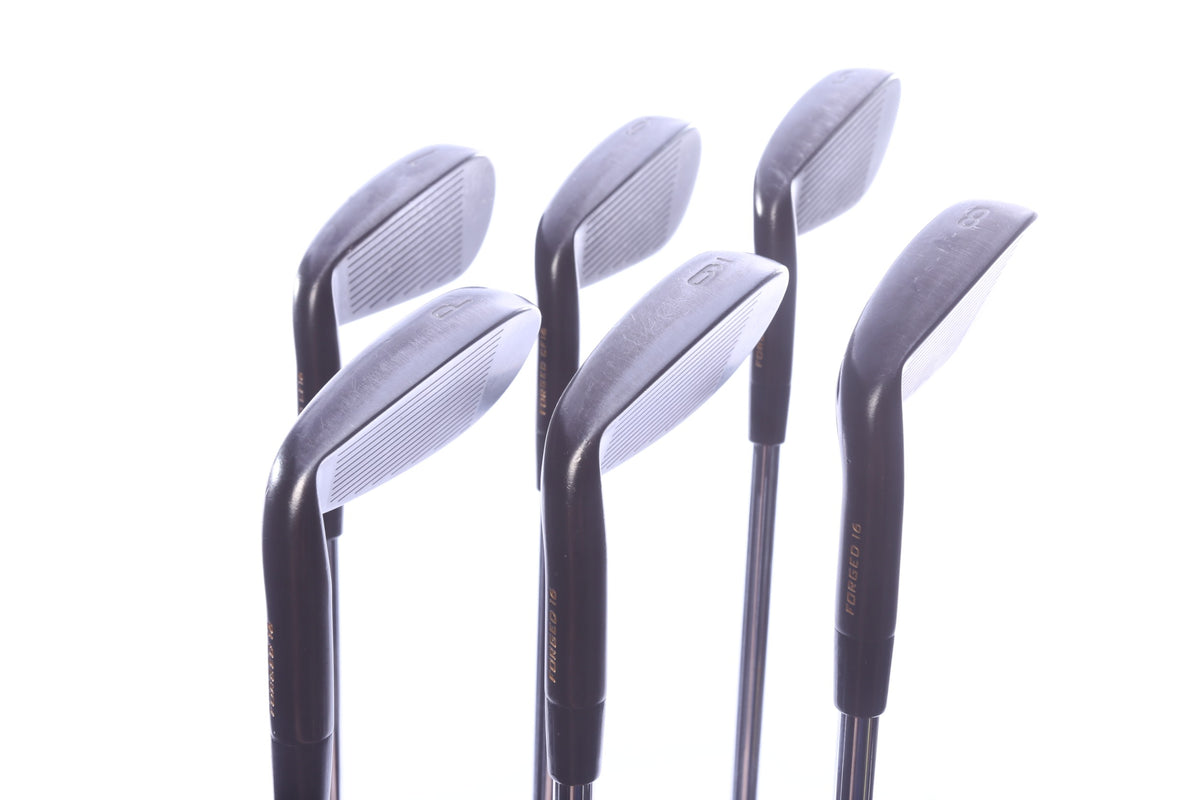 Used Callaway Apex CF16 Black Iron Set - Right-Handed - 5-PW - Regular Plus Flex