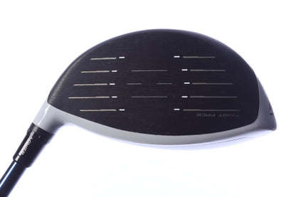 Used TaylorMade SIM2 MAX Driver - 10.5 Degrees - Stiff Flex Fujikura Ventus Blue - Right-Handed