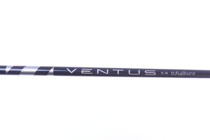 Used TaylorMade SIM2 MAX Driver - 10.5 Degrees - Regular Flex Fujikura Ventus Blue - Right-Handed